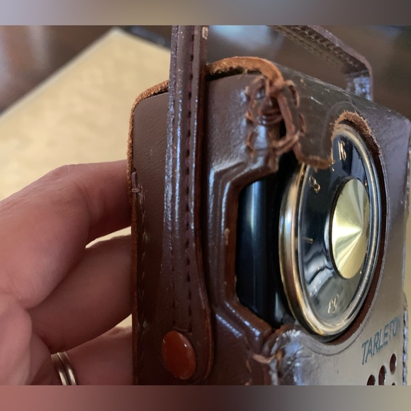 Vintage tarleton portable transistor radio - Picture 11 of 13